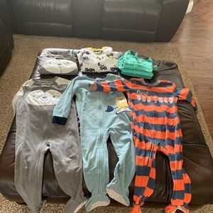 Boy Lot of 6 Footed Fleece 3T sleepers Carter’s